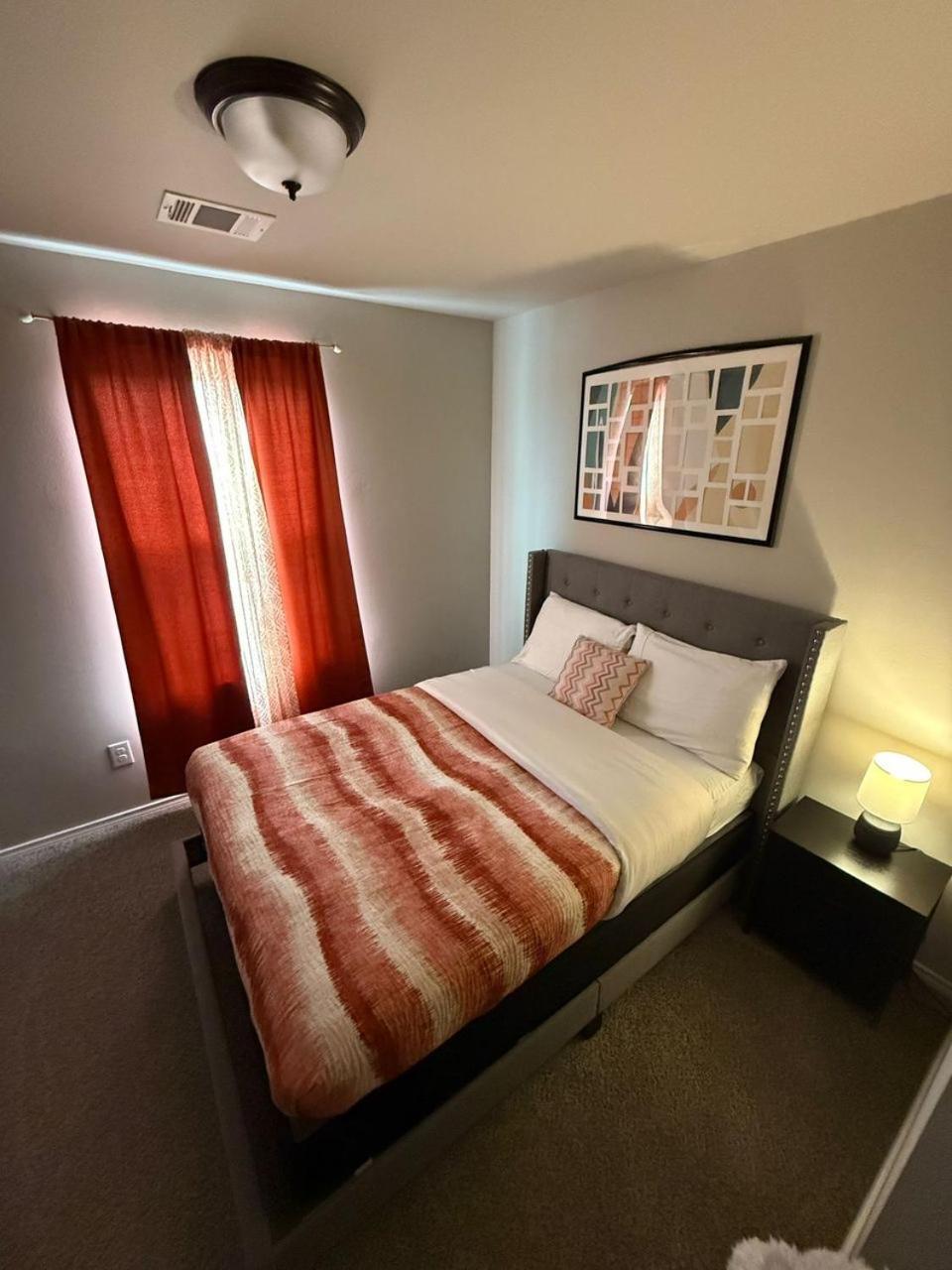 Gorgeous, Brand New 3 Bedrooms Home- Built 2024, Near Seaworld & Lackland Afb San Antonio Exterior foto